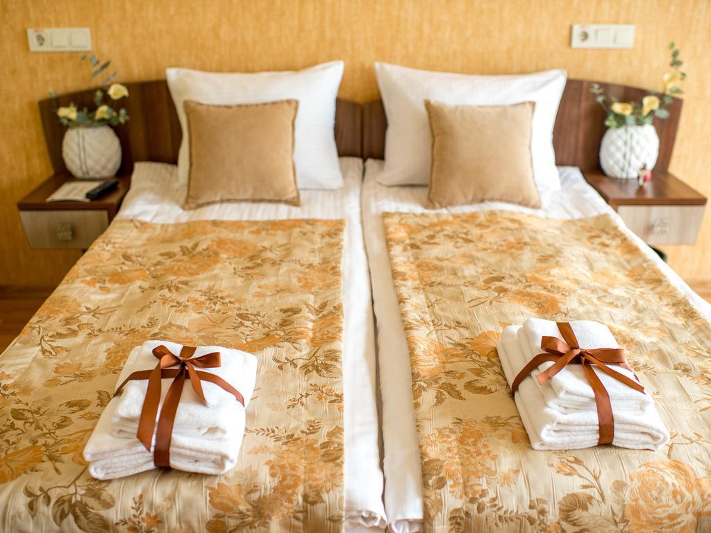 إلفيف Hotel&Spa Pysanka, Готель Писанка, 3 Сауни Та Джакузі - Індивідуальний Відпочинок У Спа الغرفة الصورة